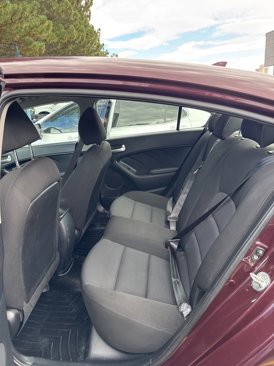 Used 2017 Kia Forte LX image 5