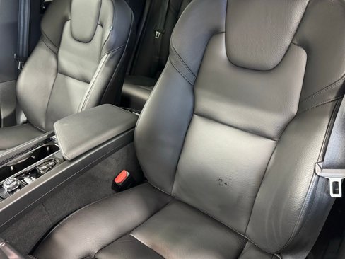 Used 2020 Volvo XC60 T6 Inscription w/ Protection Package image 20