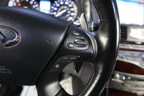 Used 2015 INFINITI Q70 5.6 image 33