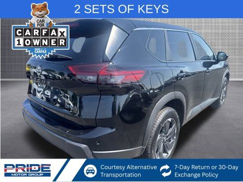 Used 2024 Nissan Rogue SV image 6