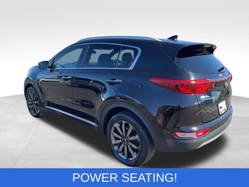 Used 2018 Kia Sportage EX w/ EX Sport Appearance Package image 3