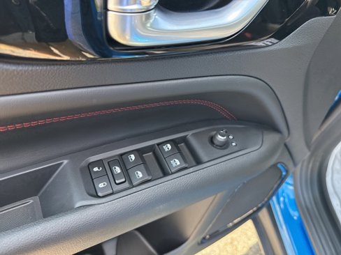 New 2026 Jeep Compass Trailhawk image 23