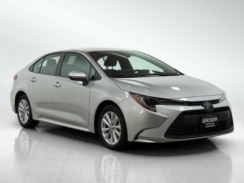 Used 2024 Toyota Corolla LE image 7