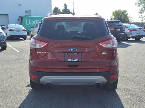 Used 2016 Ford Escape SE w/ Equipment Group 201A image 6