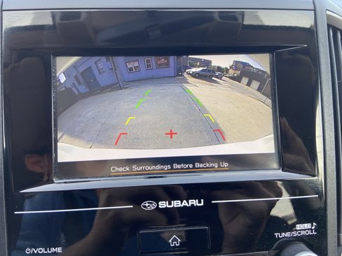 Used 2021 Subaru Crosstrek 2.0i image 17