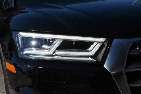 Used 2019 Audi Q5 2.0T Premium Plus image 11