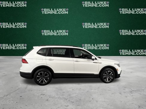 Used 2022 Volkswagen Tiguan S image 8