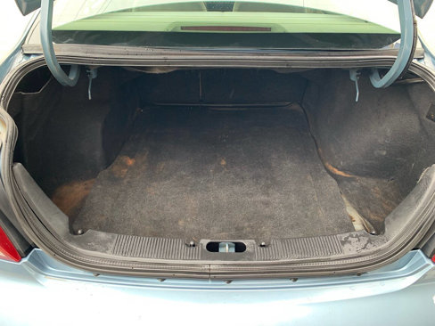 Used 2005 Ford Taurus SE image 11