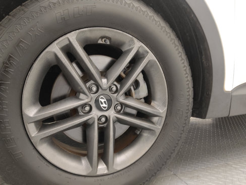 Used 2017 Hyundai Santa Fe Sport image 31