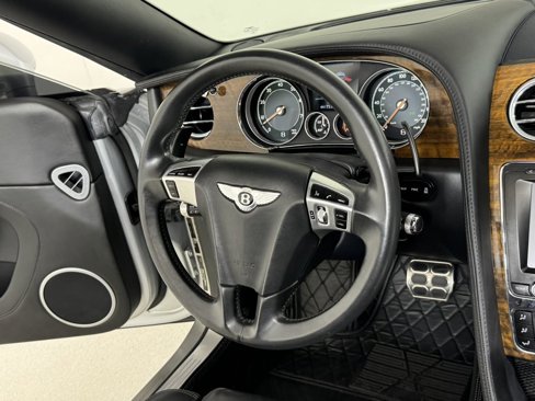 Used 2013 Bentley Continental GT image 30