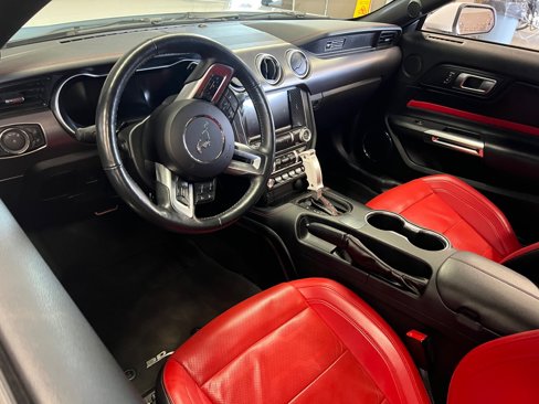 Used 2020 Ford Mustang GT Premium w/ Equipment Group 401A image 14