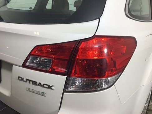 Used 2013 Subaru Outback 2.5i image 22