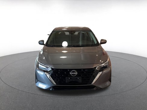 Used 2024 Nissan Sentra SV image 4