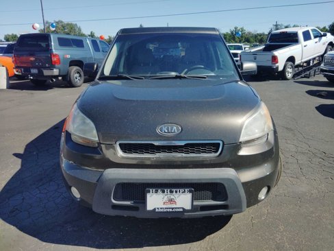 Used 2010 Kia Soul ! image 2