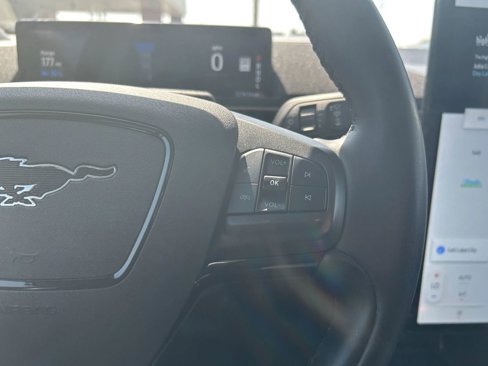 Used 2023 Ford Mustang Mach-E Select image 39