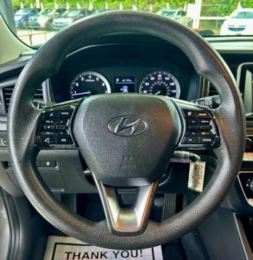 Used 2018 Hyundai Sonata SE image 12