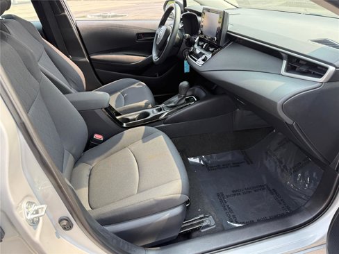 Used 2022 Toyota Corolla LE image 7