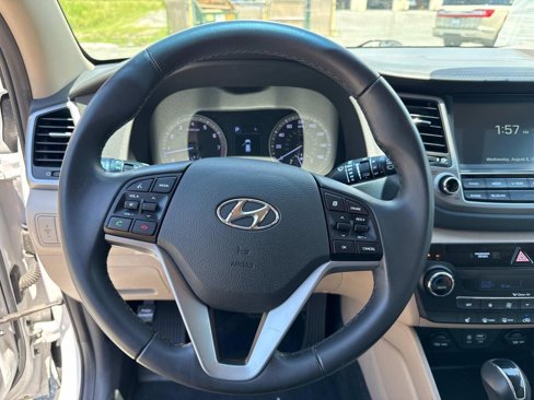 Used 2017 Hyundai Tucson SE Plus image 27