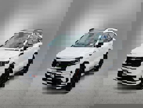 Used 2021 Kia Sorento SX image 4