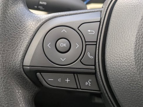 New 2025 Toyota RAV4 XLE image 29