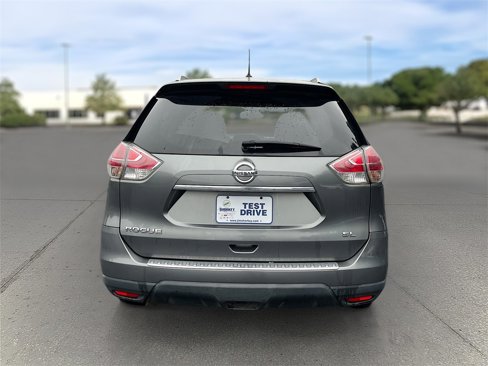 Used 2016 Nissan Rogue SL image 5