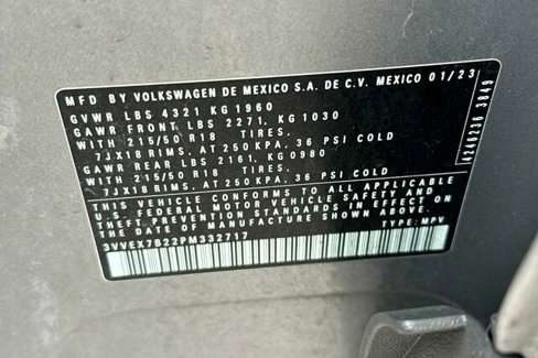 Certified 2023 Volkswagen Taos SE w/ Panoramic Sunroof Package image 28