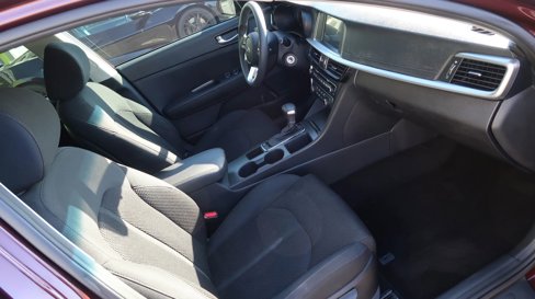 Used 2020 Kia Optima LX image 24