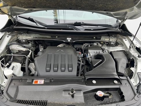 Used 2022 Mitsubishi Eclipse Cross SE image 31
