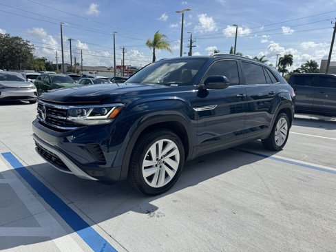 Certified 2020 Volkswagen Atlas Cross Sport SE w/ Panoramic Sunroof Package image 8