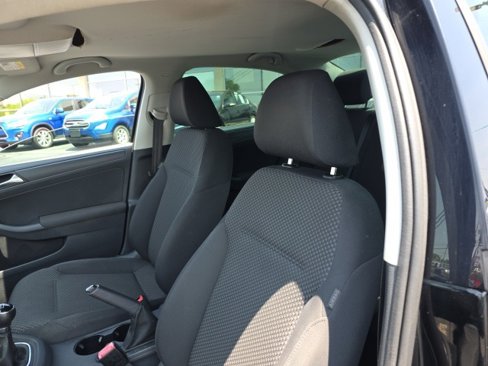 Used 2012 Volkswagen Jetta S image 13