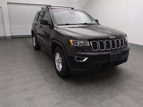 Used 2020 Jeep Grand Cherokee Laredo image 14