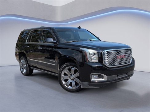 Used 2017 GMC Yukon Denali w/ Open Road Package image 1