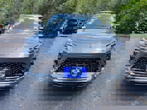 New 2025 Buick Envista Avenir image 2