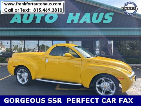Used 2003 Chevrolet SSR w/ Preferred Equipment Group image 1