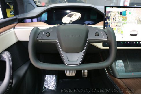 Used 2023 Tesla Model X image 22