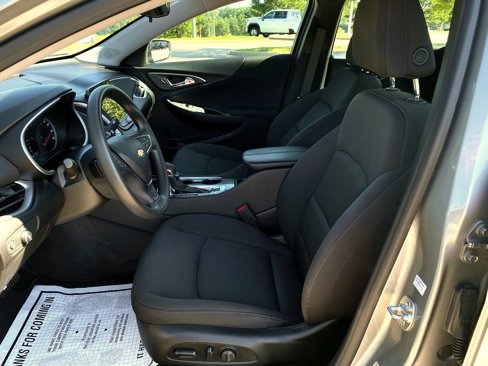 Used 2024 Chevrolet Malibu LT image 10