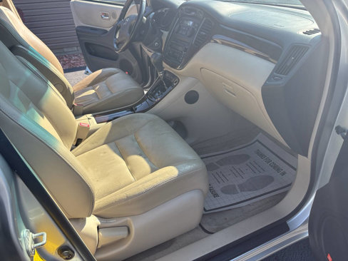 Used 2003 Toyota Highlander Limited image 8