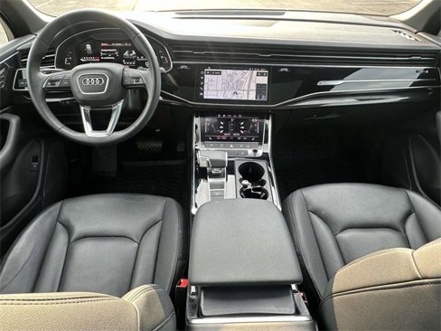 Used 2023 Audi Q7 2.0T Premium w/ Convenience Package image 15