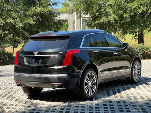Used 2017 Cadillac XT5 Premium Luxury w/ Driver Assist Package image 5