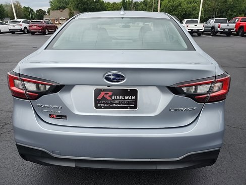 Used 2020 Subaru Legacy Premium image 4