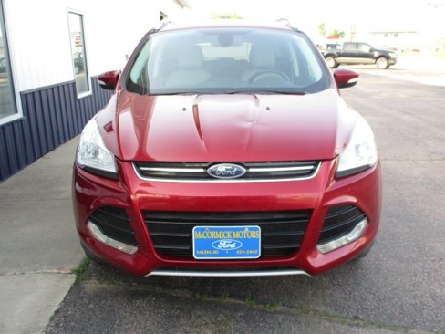 Used 2016 Ford Escape Titanium image 3
