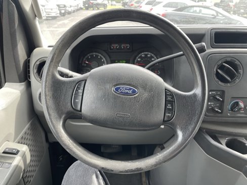 Used 2009 Ford E-350 and Econoline 350 XLT image 37