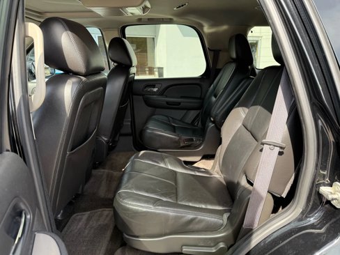 Used 2012 Chevrolet Tahoe LT w/ Suspension Package, Off-Road image 11
