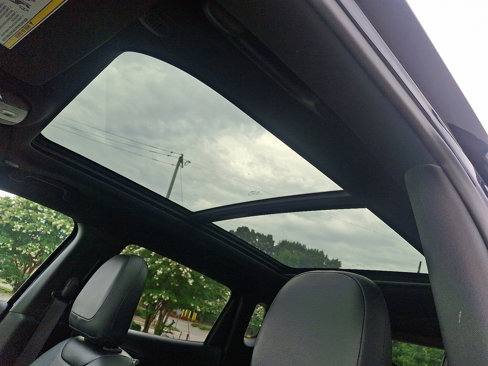 Used 2021 Jeep Compass Latitude w/ Sun and Sound Group image 14