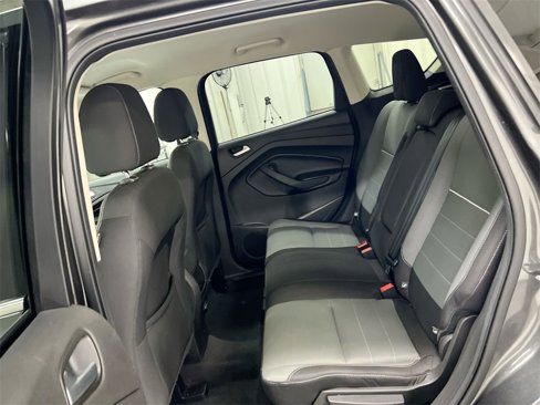 Used 2015 Ford Escape SE image 21