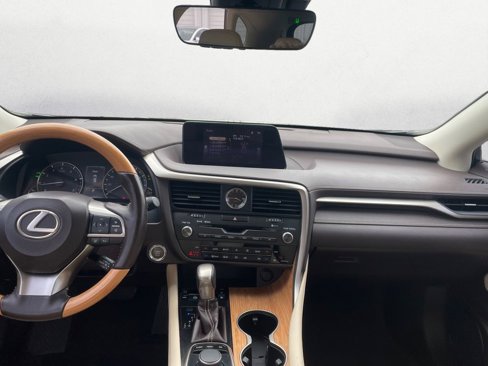Used 2019 Lexus RX 350L FWD image 12
