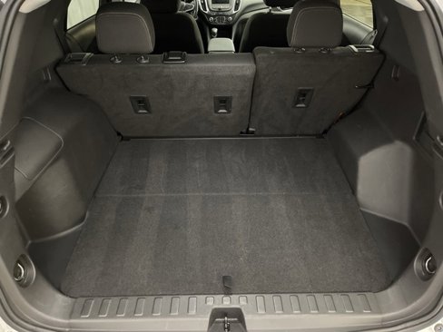 Used 2022 Chevrolet Equinox LT image 13