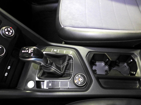 Used 2022 Volkswagen Taos SE w/ Panoramic Sunroof Package image 34