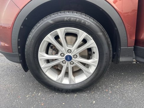 Used 2018 Ford Escape SE image 24