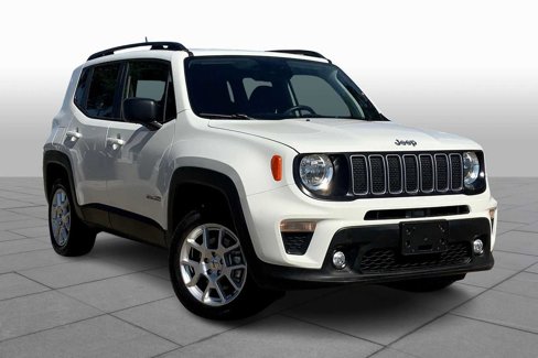 Used 2022 Jeep Renegade Latitude w/ Convenience Group image 2